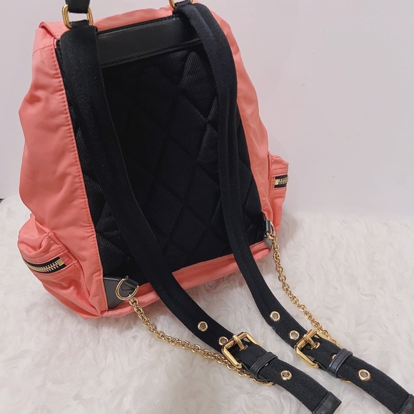 Burberry Medium Runway Rucksack - Picture 3 of 15